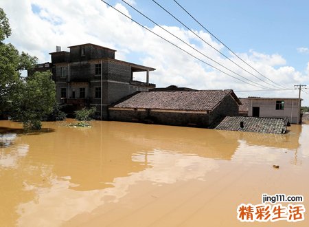 梦见洪水,做梦梦见来势汹汹的大洪水