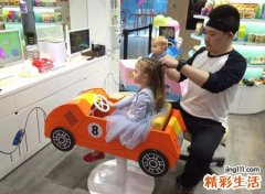 梦见剪头发，做梦梦见别人给我剪头发