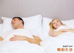 梦见自己女人和人家睡觉玩过家家