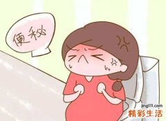 梦见大便是什么意思，女人梦见自己当众拉屎撒尿