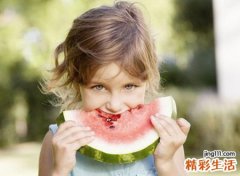 梦见吃西瓜，女人梦见吃西瓜很甜