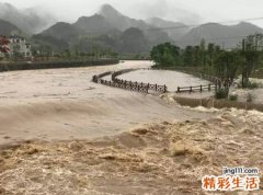 梦见发生水灾村镇将要被淹集体逃难