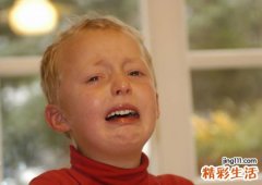 梦见跟别人一起哭也不知道什么原因