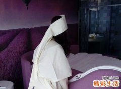 女人梦见自己穿白孝服，做梦梦到梦见穿孝衣有什么征兆