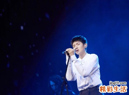 宣泄情绪的男生忧伤英文网名