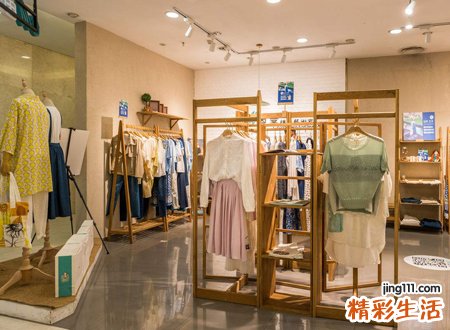 潮一点洋气的2个字女装店名,让人过目不忘的女装店名字