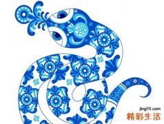 梦见在河里摸鱼被蛇咬伤了大量流血