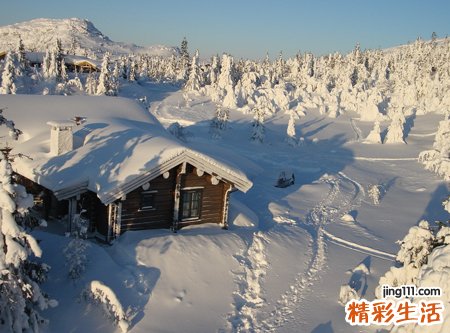 梦见在办公室和死去的熟人说话聊天