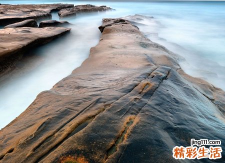梦见死去的奶奶复活并说话谈笑风生