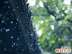 梦见电闪雷鸣倾盆大雨好恐怖的天气