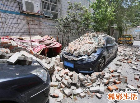 梦见墙向外倒了有什么预兆,女人梦见墙倒了啥意思