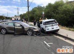 梦见撞车是什么意思，做梦梦见开车与别的车撞了