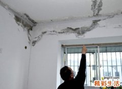 梦见楼上往自己家漏水，女人梦见自家屋顶漏雨