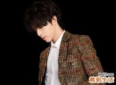 高冷成熟一点的两个字昵称，经典霸气的微信男网名