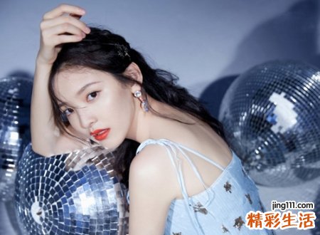 女生简单气质的微信英文名字，有风度时尚范儿的英文网名