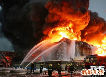 梦见自己家发生了火灾，做梦梦见着火了后又扑灭
