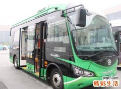 梦见坐公交车和老同学一起去上班