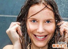 梦见很多人在洗头发放了好多洗发水