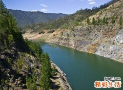 女人梦见涨水，做梦梦到涨大水是什么意思