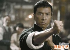 梦见自己在战场上奋勇杀敌连杀好几个人