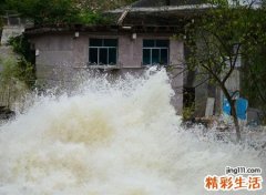 梦见发大水但有惊无险，做梦梦到发大水是什么意思