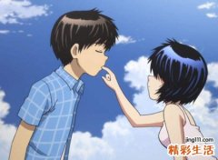 单身的人梦见谈恋爱了，做梦梦见遇见了心动的异性