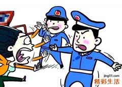 梦见我是医生在医院有人用棍棒打我