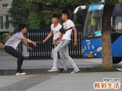 梦见别人扇自己耳光扇的啪啪响