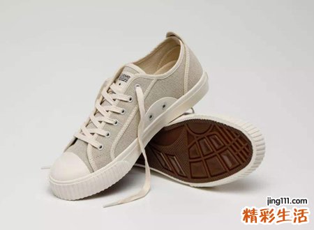 梦见自己鞋子开裂，做梦梦见鞋子破了是什么意思