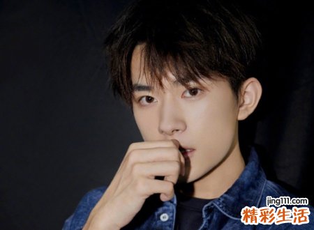 放逐自己有些傲气的男生网名有深度
