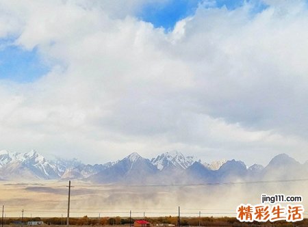 梦见刮风沙尘土飞扬看不清楚路