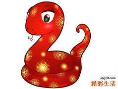 梦见被蛇追我拼命逃跑进了森林