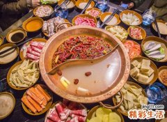 梦见和同学在火锅店一起吃火锅
