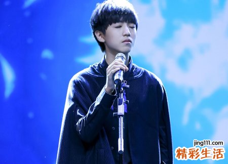 男生简练好听的两个字微信网名