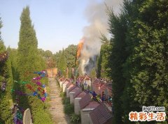 梦见过年期间回老家上坟