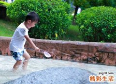 孕妇梦见自己下水抓鱼抓到好多鱼