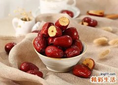 梦见与家人和邻居一起吃枣子