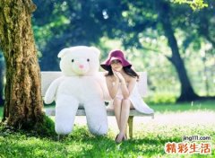 小清新画风的邻家女孩昵称，女生快手网名温暖吸引人
