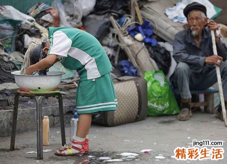 梦见帮老公洗头发现些许虱子