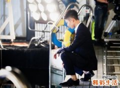 伤感缄默有些痛心的男生微信名字