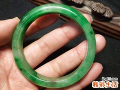 梦见美观漂亮的绿色玉镯子