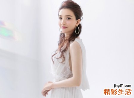 软妹揉你脸蛋卖萌的微信昵称，女生风韵有范有女人味的网名