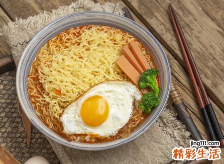 梦见吃泡面