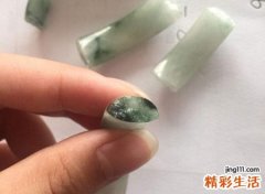 梦见镯子碎了弄了满地的渣渣