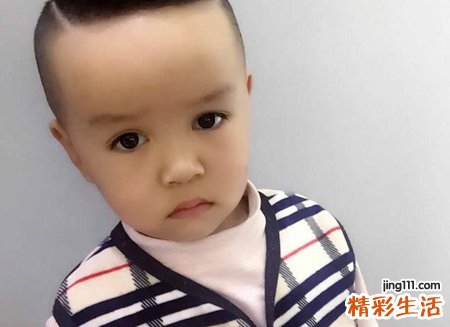 带一字的男孩名字