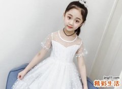 带月的女孩名字