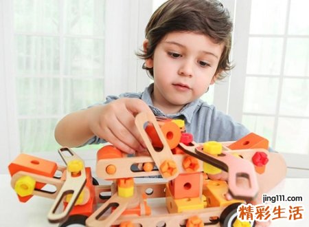 梓的男孩名字