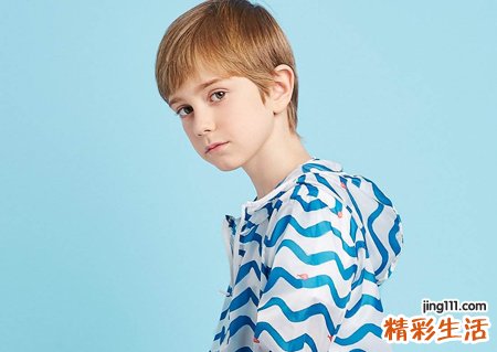 带翊的男孩名字