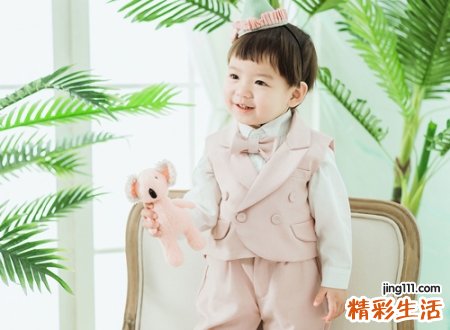 带翰字寓意好的名字