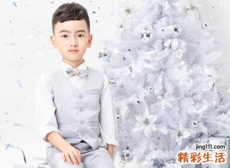 带越字的满分男孩名字